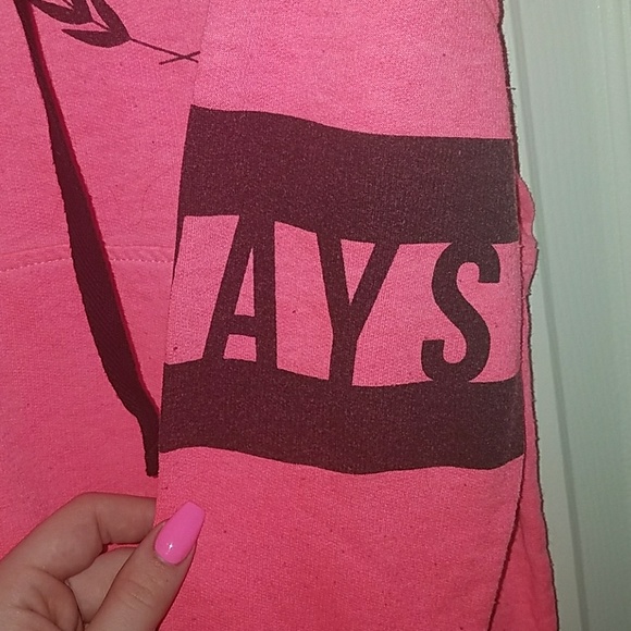 Pink comfy sweatshirt - Picture 6 of 8